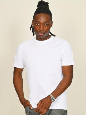 Casual Classics Core Combed 180 Slim Fit Tee Adult - Image 1