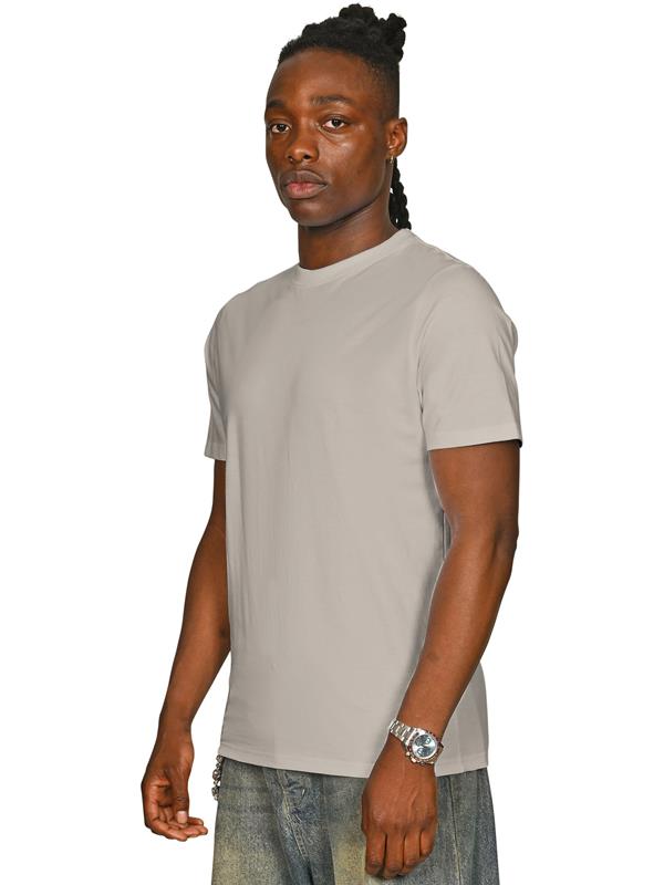 Casual Classics Core Combed 180 Slim Fit Tee Adult