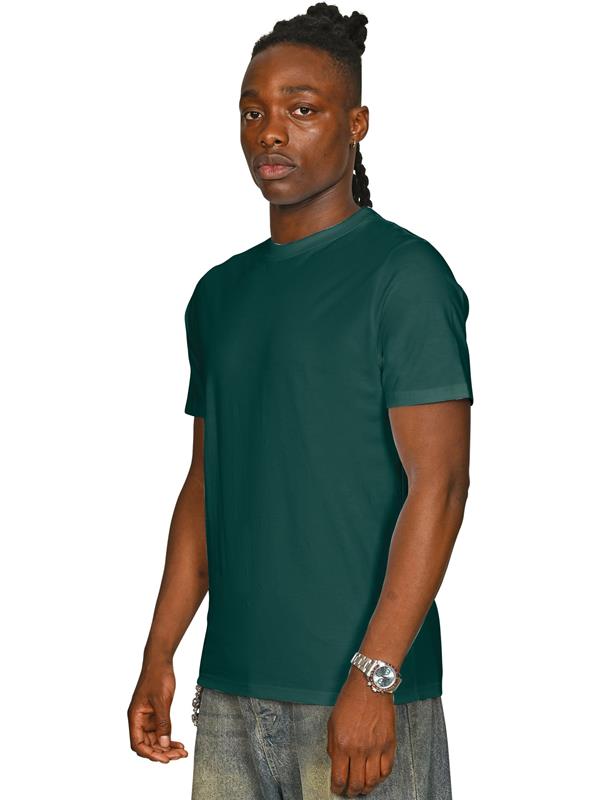 Casual Classics Core Combed 180 Slim Fit Tee Adult