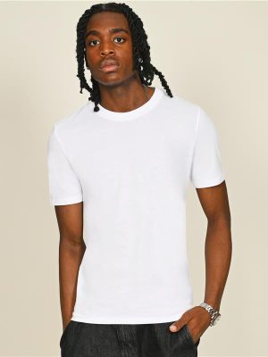 Casual Classics Core Combed 180 Muscle Fit Tee Adult - Image 1