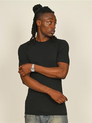 Casual Classics Core Combed 180 Muscle Fit Tee Tall Adult - Image 1