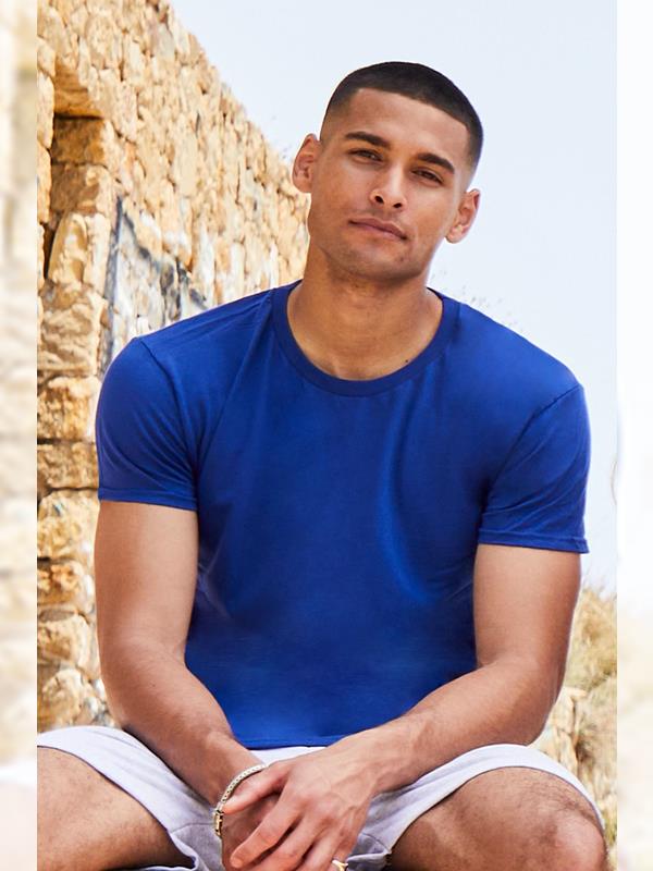 Fruit Of The Loom Iconic Combed 150 Regular Fit Tee Adult