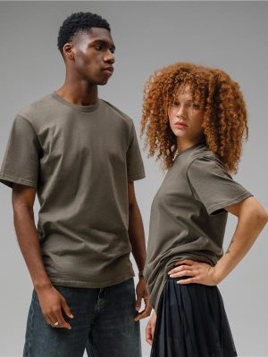 Gildan Hammer Ringspun 205 Regular Fit Tee Adult - Image 1