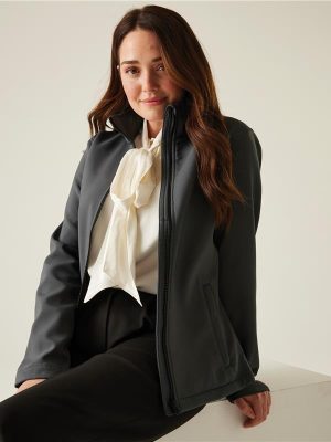 Regatta Professional Ablaze 265 2 Layer Printable Softshell FZ Ladies - Image 16