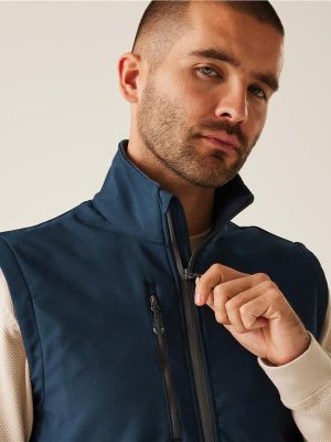 Regatta Honestly Made Recycled 270 2 Layer Printable Softshell Bodywarmer Adult - Image 11