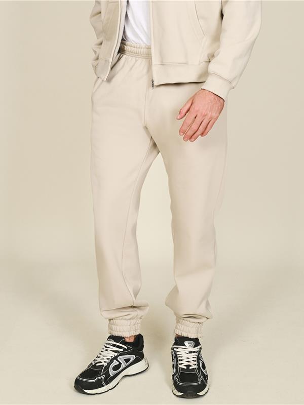 Casual Classics Premium Combed 450 Regular Fit Jogpant Adult