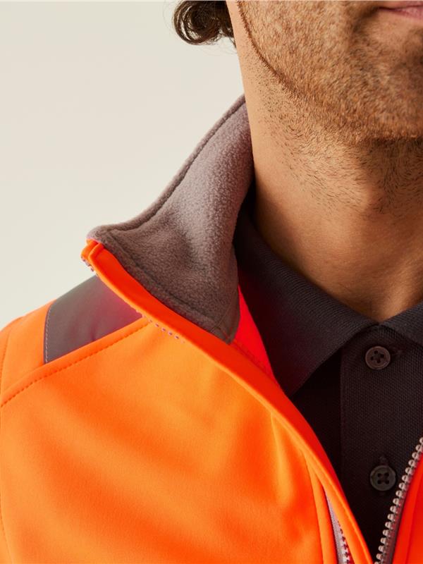 Regatta Professional Pro Contract Hi Vis Ablaze 270 2 Layer Softshell Bodywarmer Adult